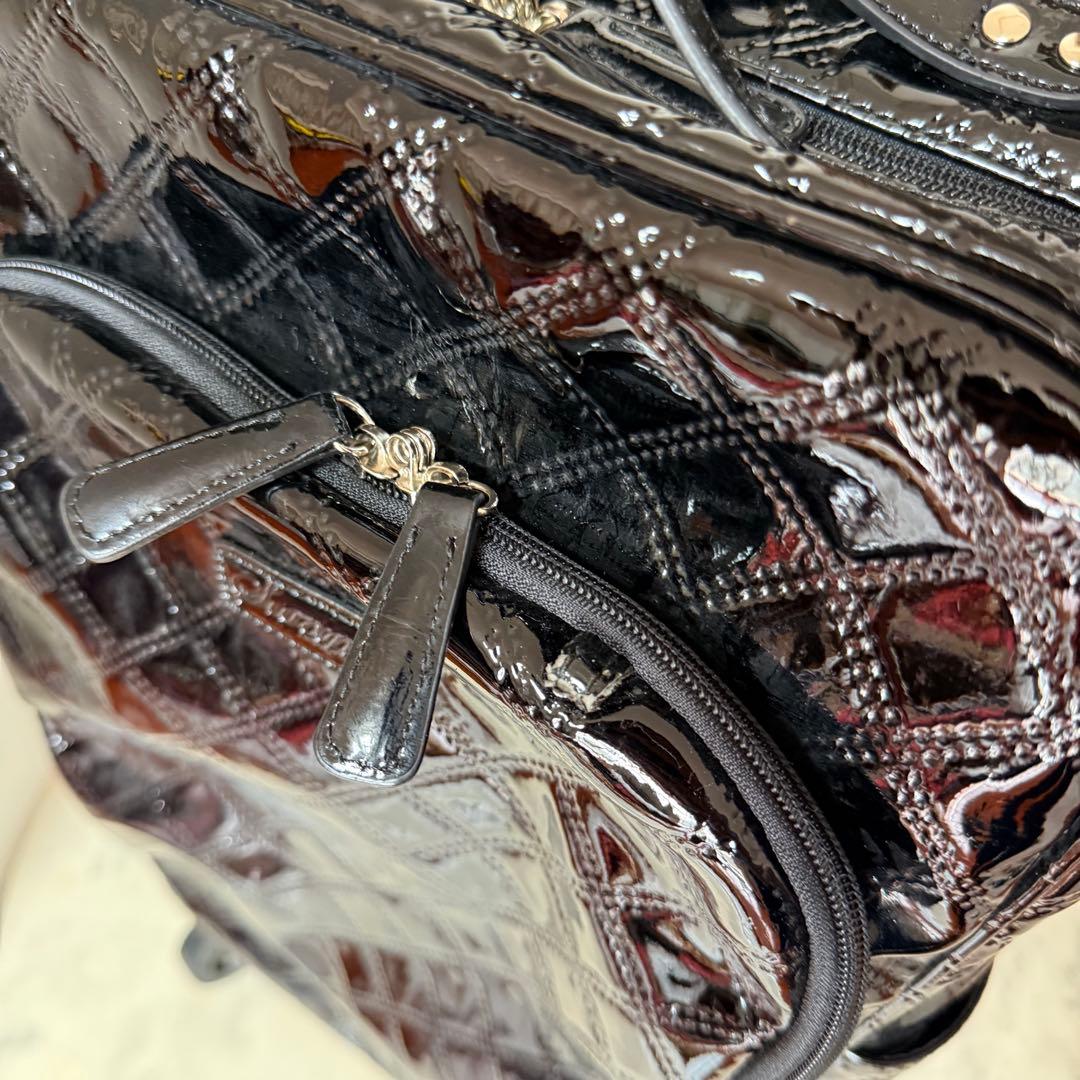 SWANY スワニー　エマイロ キルティング エナメルキャリーケース　機内持ち込