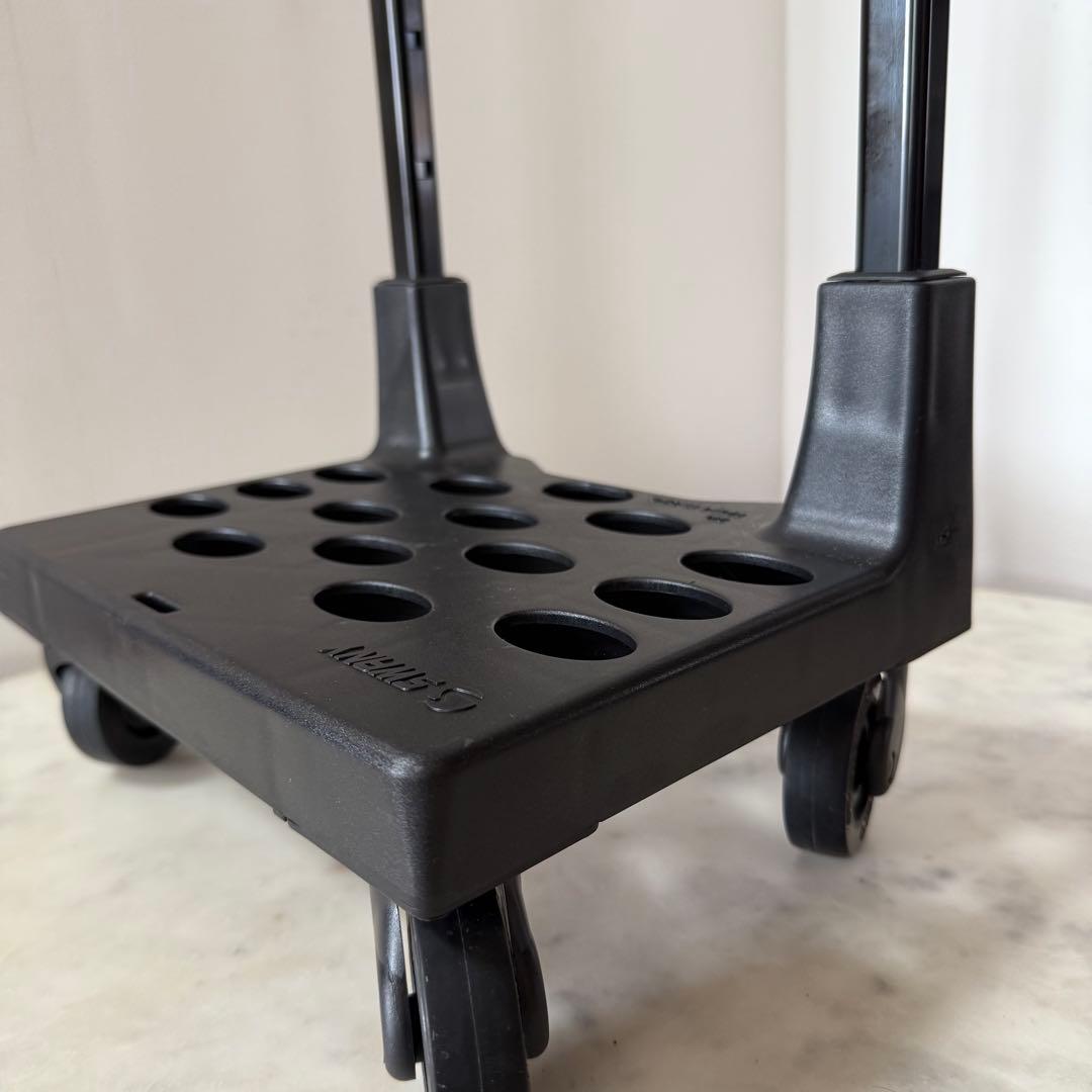 SWANY スワニー　エマイロ キルティング エナメルキャリーケース　機内持ち込