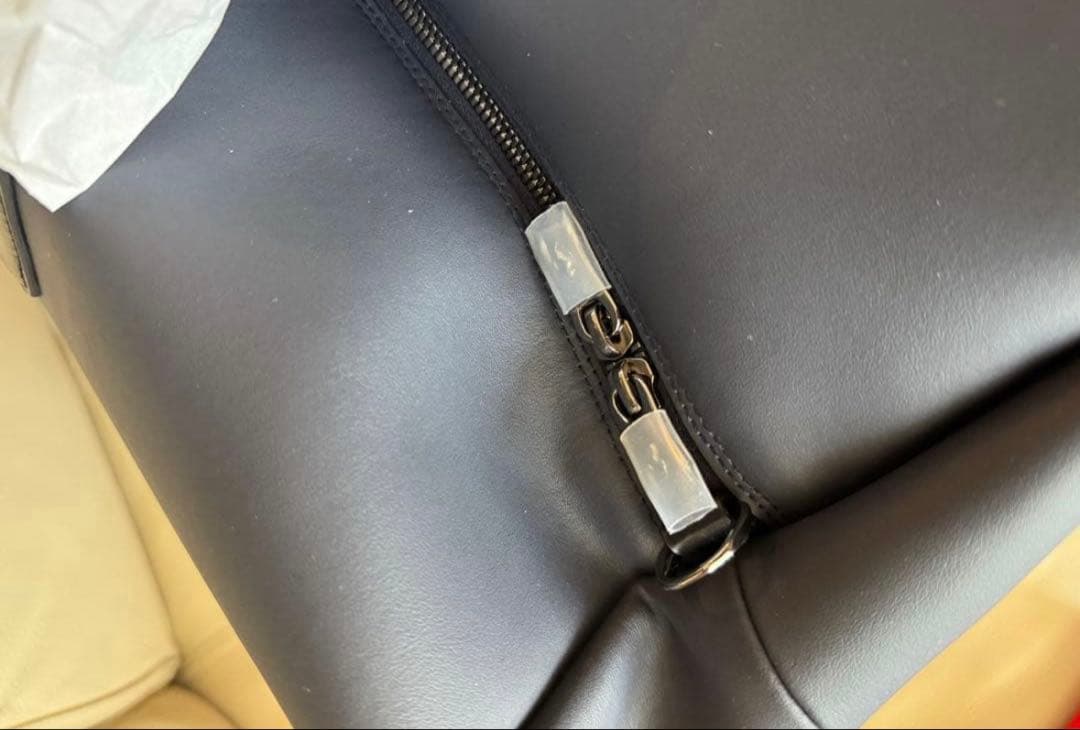 2/11のみ値下げ【非売品】フェラーリ　12チリンドリ　革製ボストンバッグ