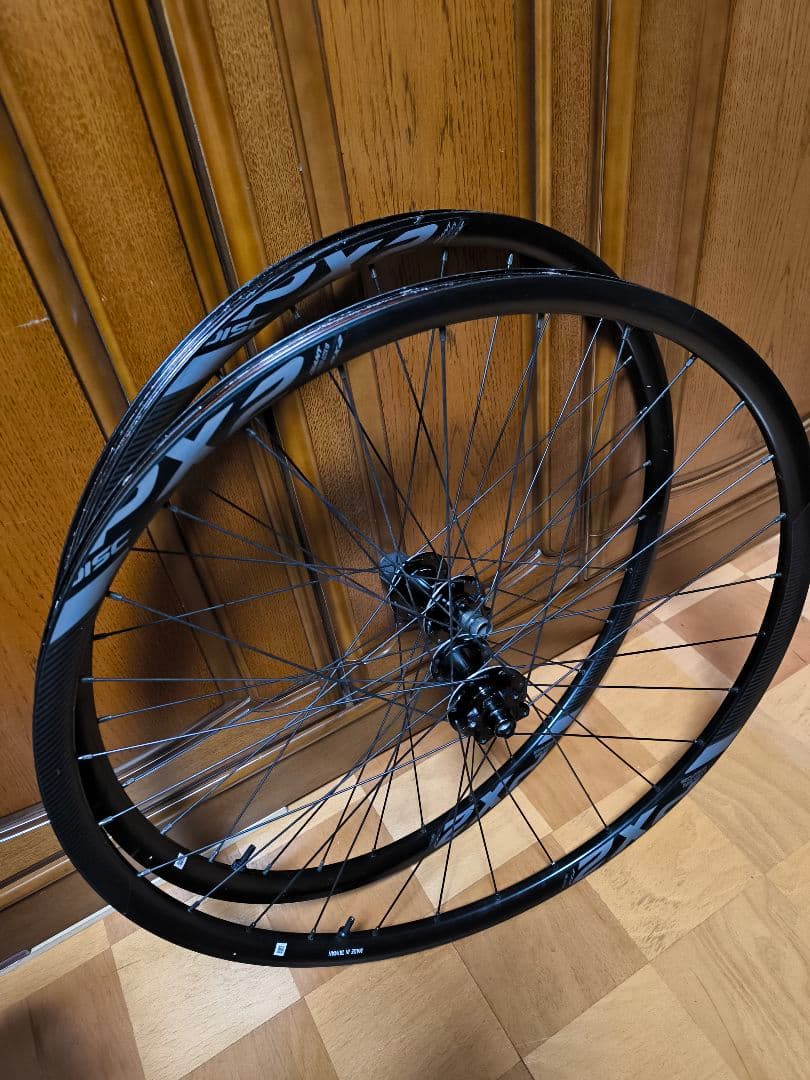 【GIANT純正】PX-2 ディスクブレーキ用ホイール前後セット (700c)