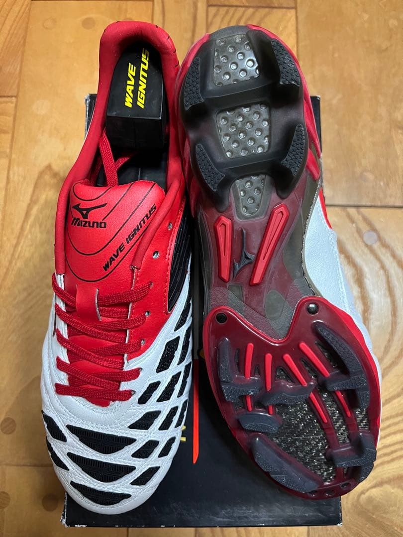 新品　超激レア　廃盤品　ミズノ　ウェーブイグニタス2MD 26 モレリア