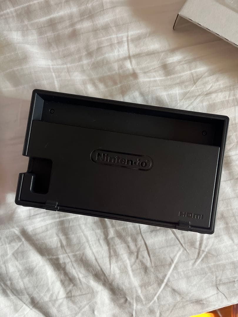 Switch 本体　ネオン