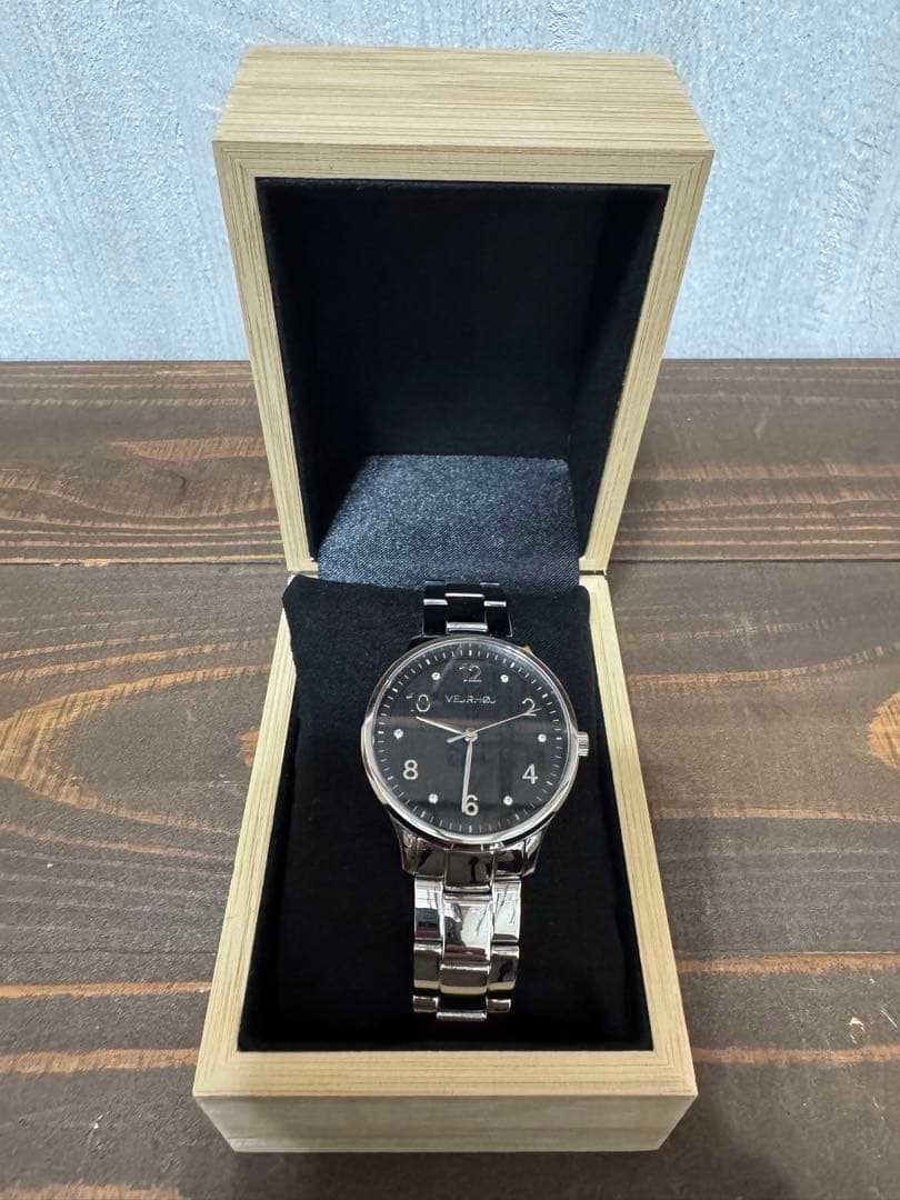 〈新品、未仕様〉VEJRHØJ クォーツ腕時計　レディース