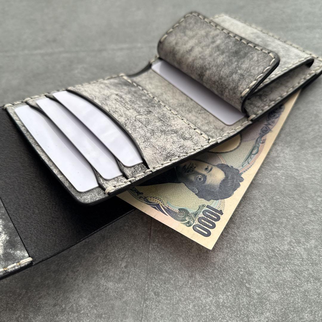 【3つ折りトラッカーウォレット】本革ハーフウォレット　マルゴーフォグ ネロ　黒