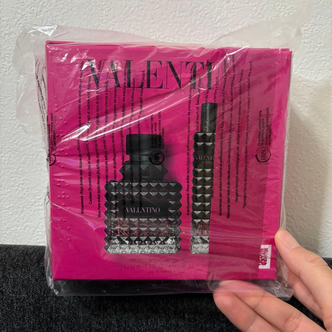 新品⭐︎未使用　VALENTINO BORN IN ROMA 50ml+15ml