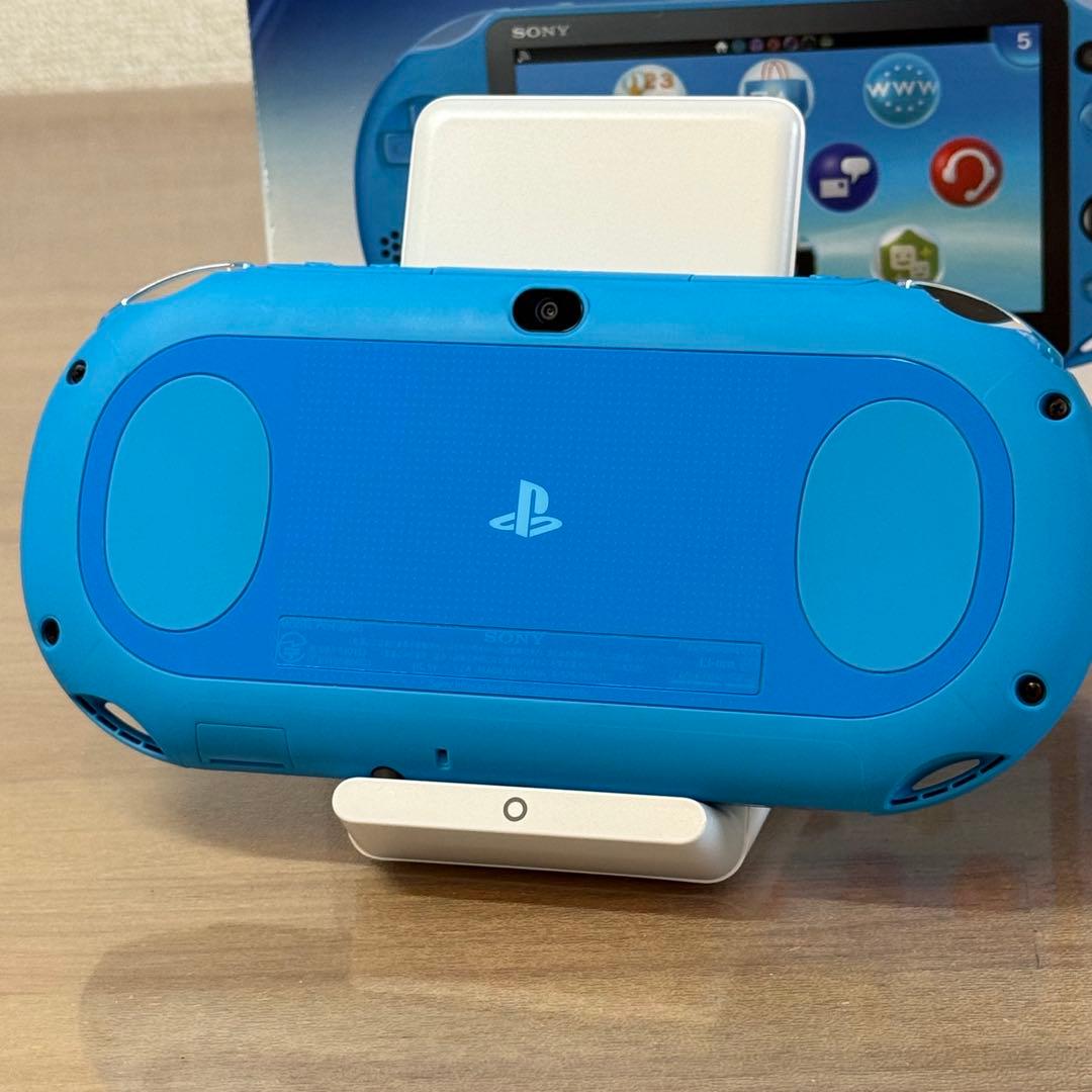 7-039 PSVITA PCH-2000 アクアブルー 箱付き