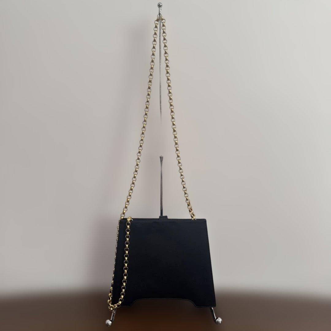 フェラガモ　パーティーバッグ　チェーンバッグ　ショルダーバッグ 正規品