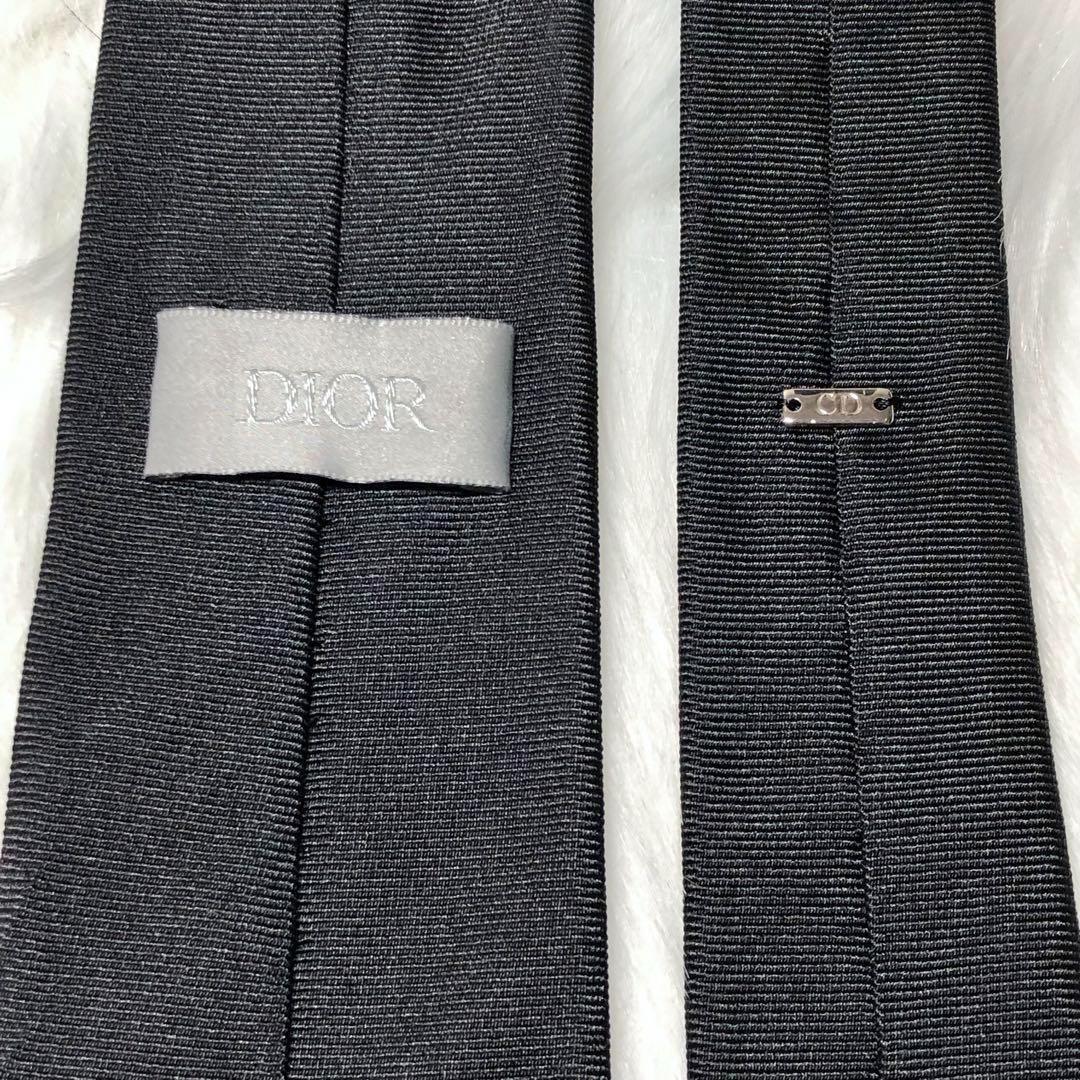ディオールオム★ナロータイ エンブロイダリー ブラック 金Bee ビー 成人式