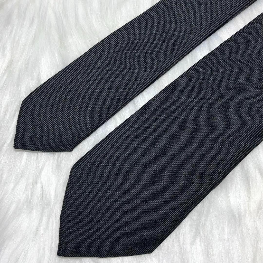 ディオールオム★ナロータイ エンブロイダリー ブラック 金Bee ビー 成人式