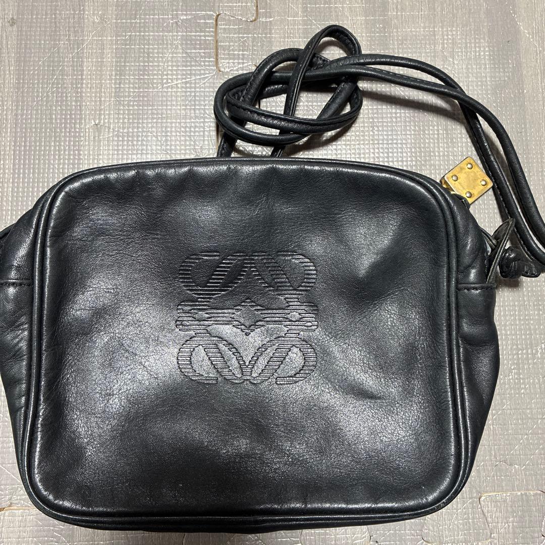 LOEWE ロエベ 黒 ブラック ショルダーバッグ