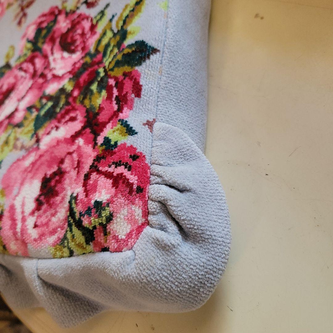 フェイラー　ローズ柄ジェルクッション厚型　座布団　40cm角