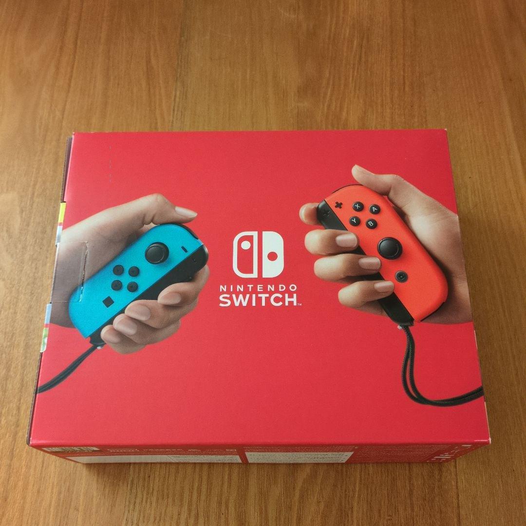 Nintendo Switch 本体（新品未使用）＆　収納バッグ（中古品）