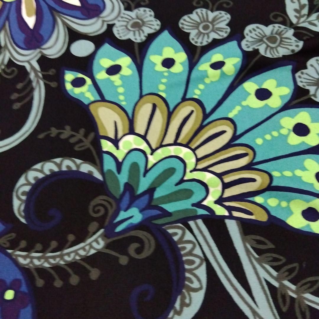 トクコの花柄チュニック