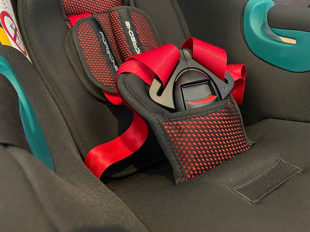 【極美品】ポルシェ　チャイルドシート　説明書付き