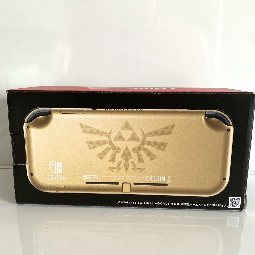 極美品　Switch Switch Lite本体 ハイラルエディション