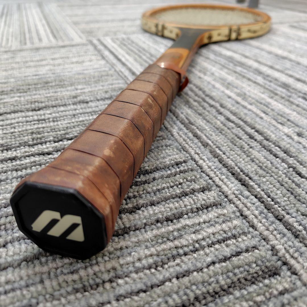 テニスラケット　ミズノ　詳細不明