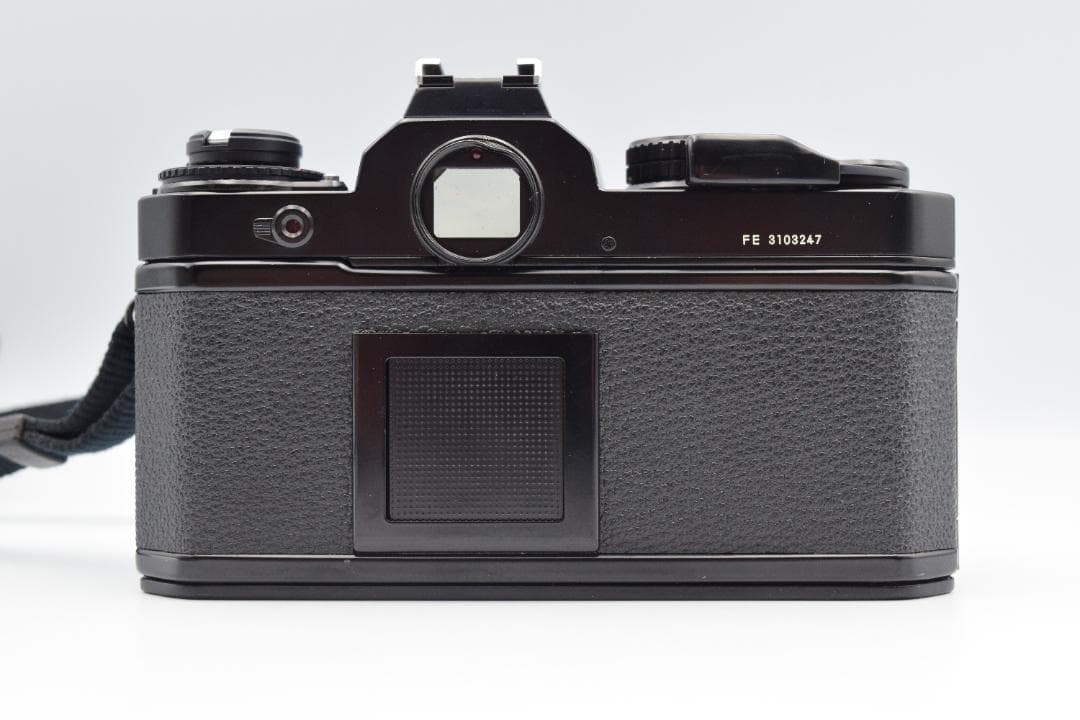 Nikon ニコン FE フィルム一眼レフカメラ ＃25098