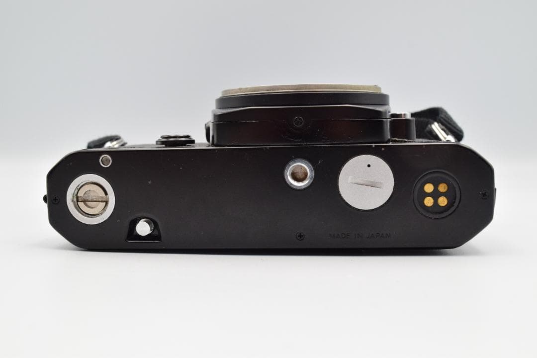 Nikon ニコン FE フィルム一眼レフカメラ ＃25098