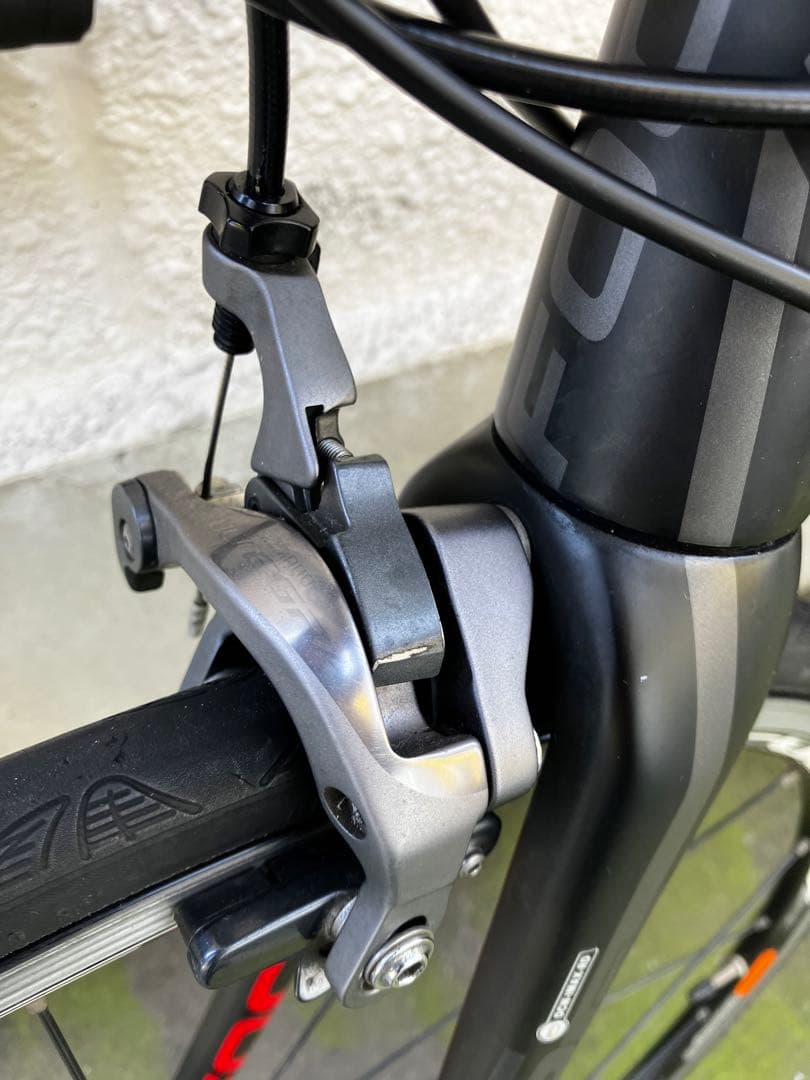 FOCUS イザルコマックス　リムブレーキモデル　ロードバイク