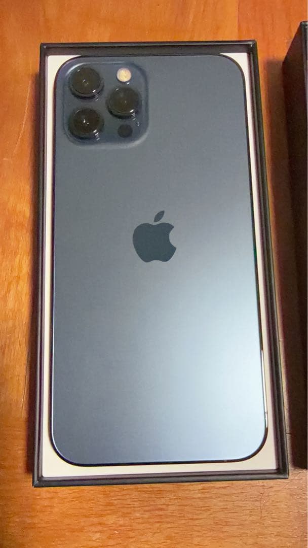 Apple iPhone 12 Pro Max 256GBパシフィックブルー
