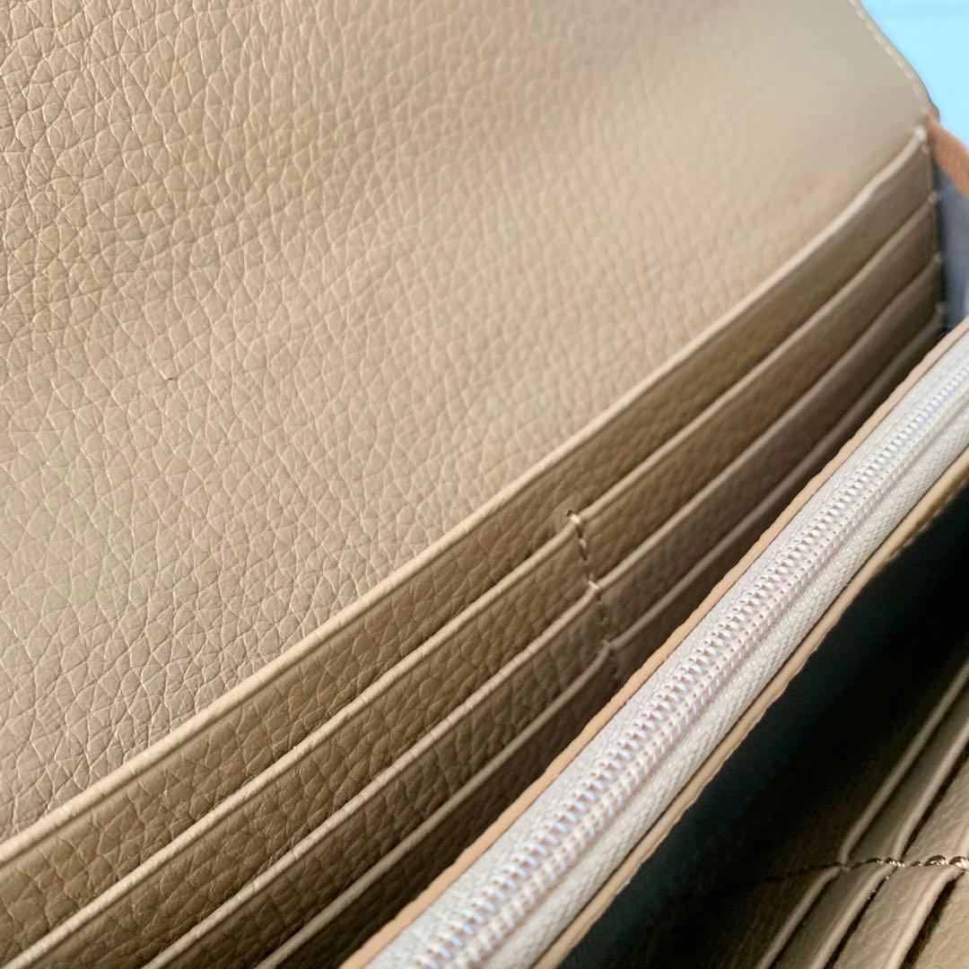 【FURLA】フルラ　ダフネ　長財布　ロングウォレット　ブラウン　ほぼ新品