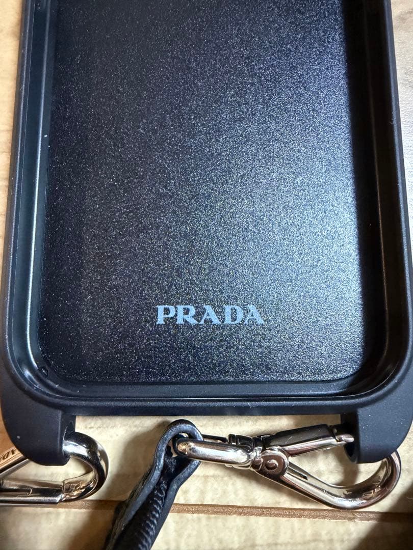 PRADA iPhon１４pro用ケース ブラック