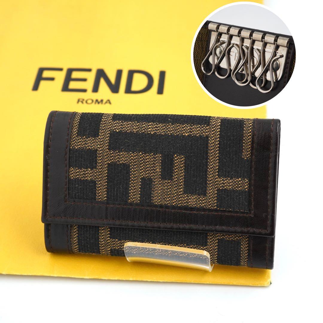 ✨未使用展示品✨　FENDI キーケース　ズッカ　ズッキーノ　キャンバス　6連