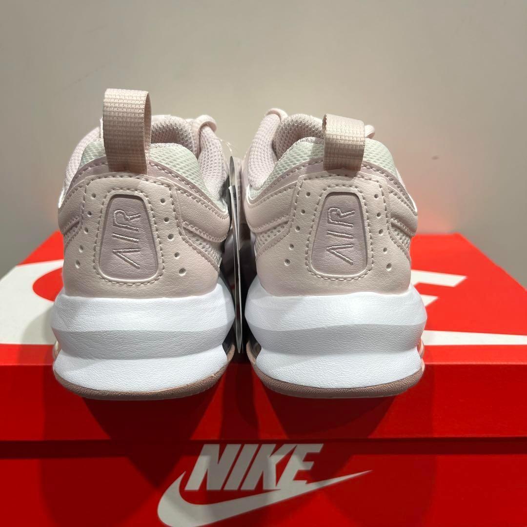 靴 WMNS NIKE AIR MAX AP 23cm