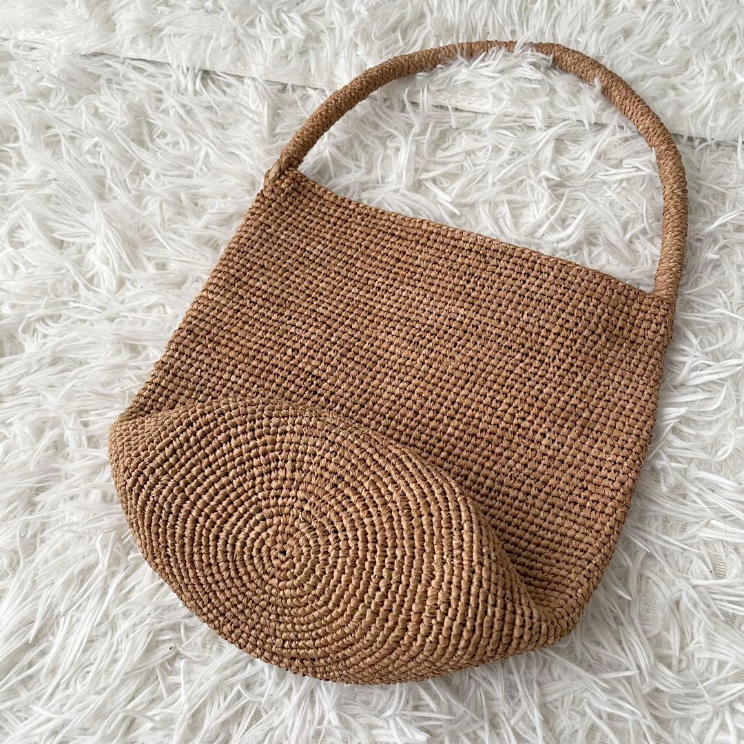 MADE IN MADA バケツバッグ　ハンドバッグ　かごバッグ　天然素材