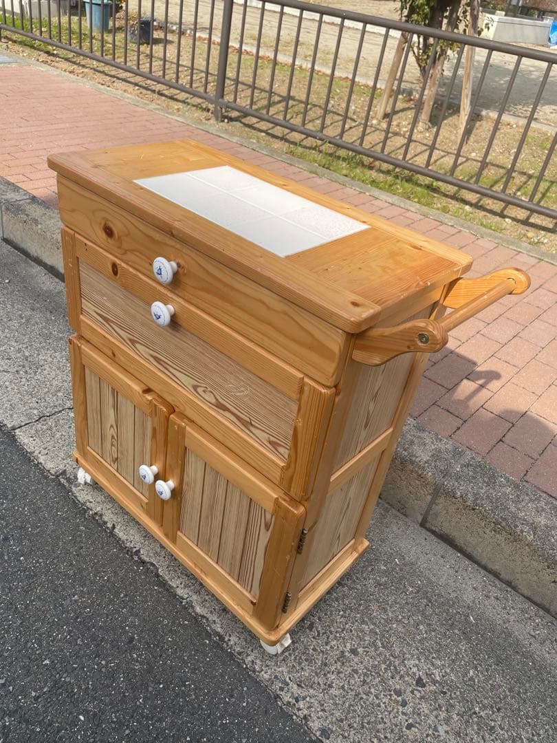 カントリー調　木製キッチンワゴン 引き出し付き