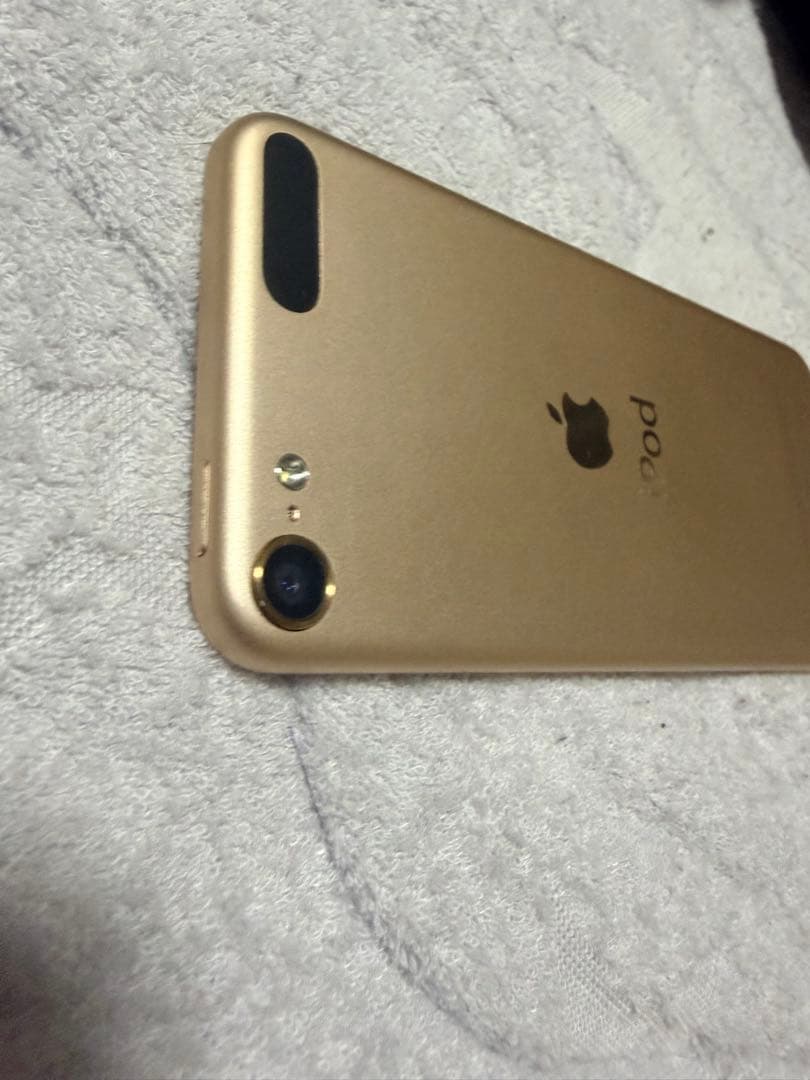【正規品】　美品　iPod touch第6世代　ゴールド