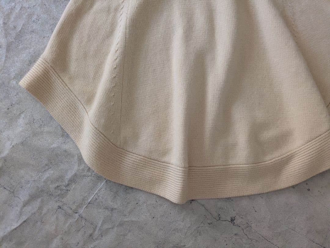 t*a様 HYKE ニットポンチョ