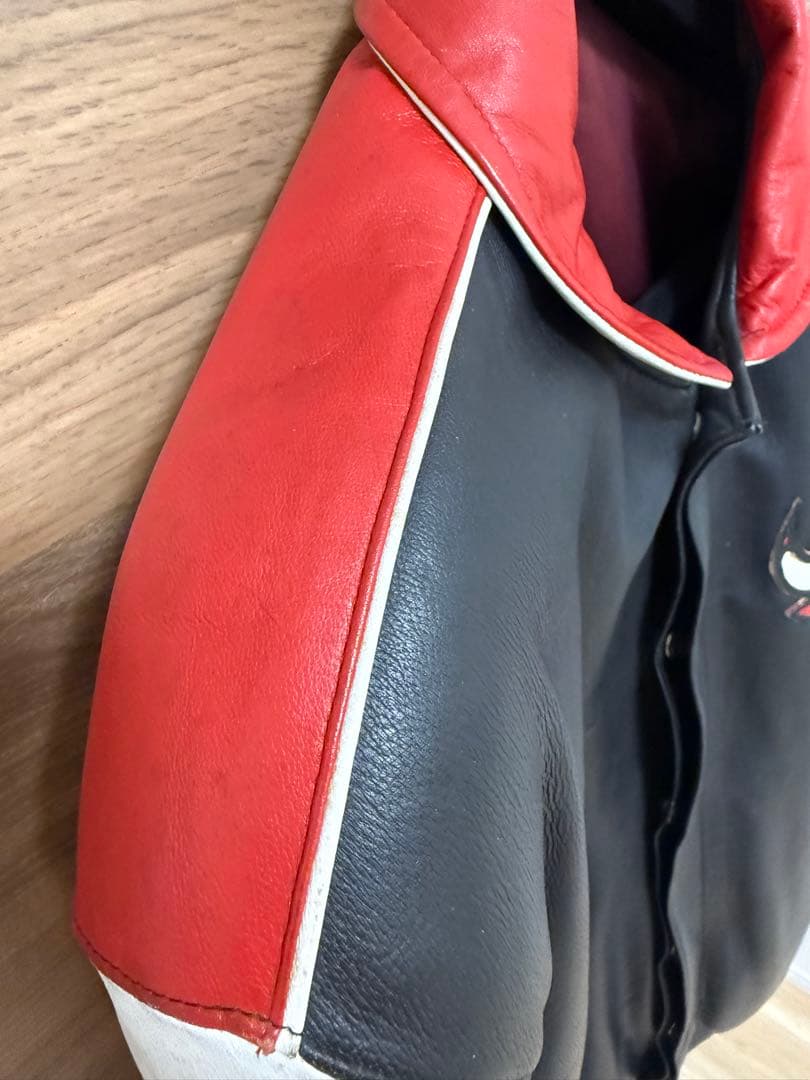 ジェフハミルトン シカゴブルズ レザー スタジャン リバーシブル 帽子セット M