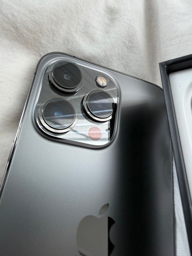 【SIMフリー★ 美品☆ 】iPhone13pro 512GBグラファイト