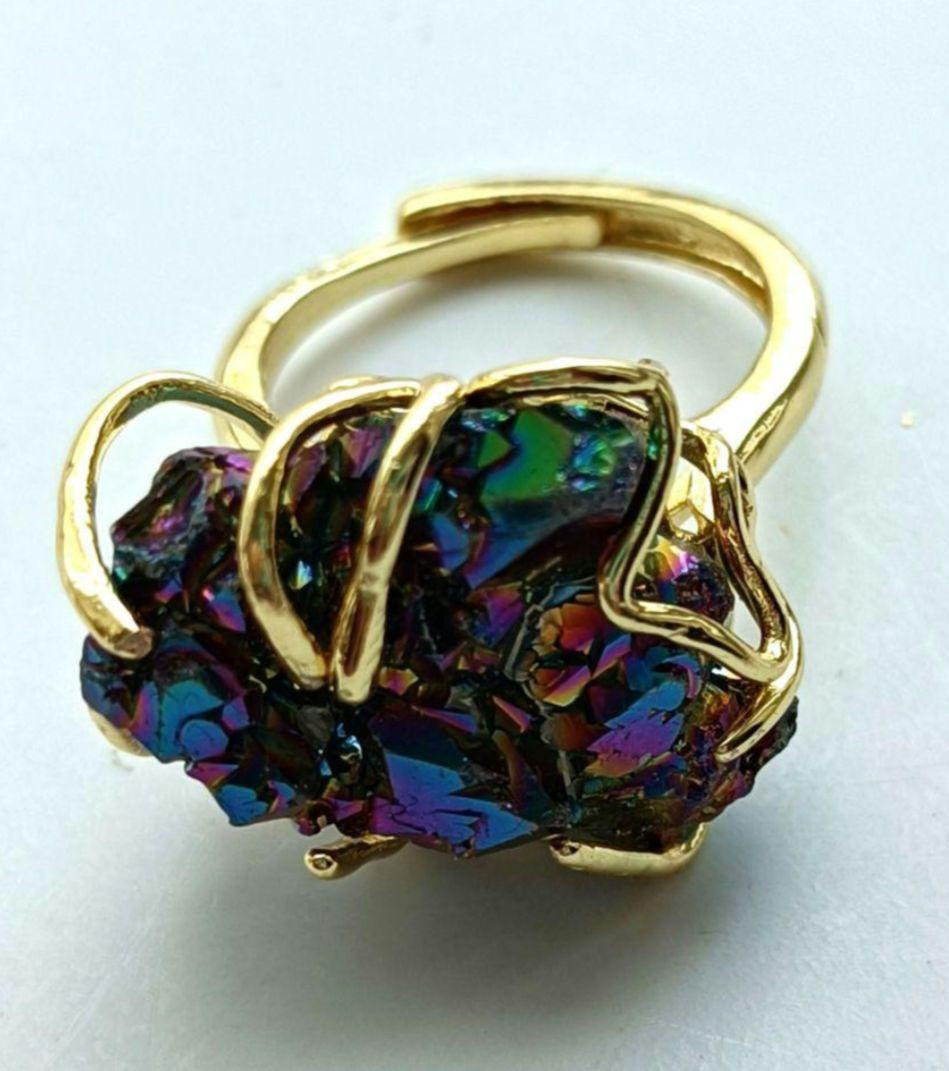 みんみん　開運絵画　♡愛の女王リング♡若々しい魅力的