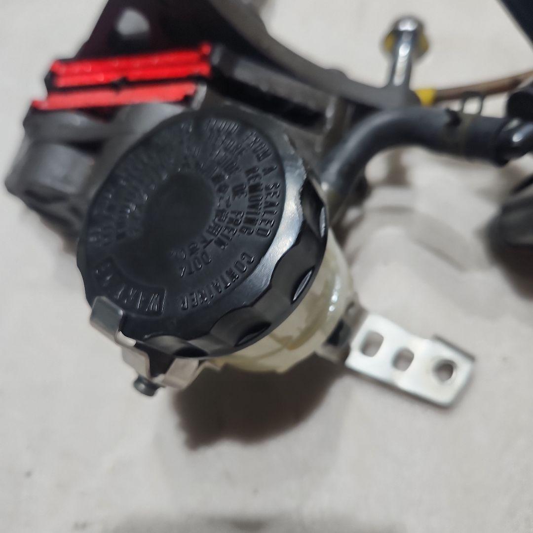 NISSIN ブレーキキャリパー ピッチ90 de11