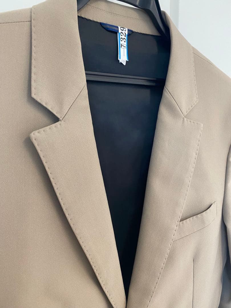 ジュンハシモト　ベージュ スーツ　セット　セットアップ