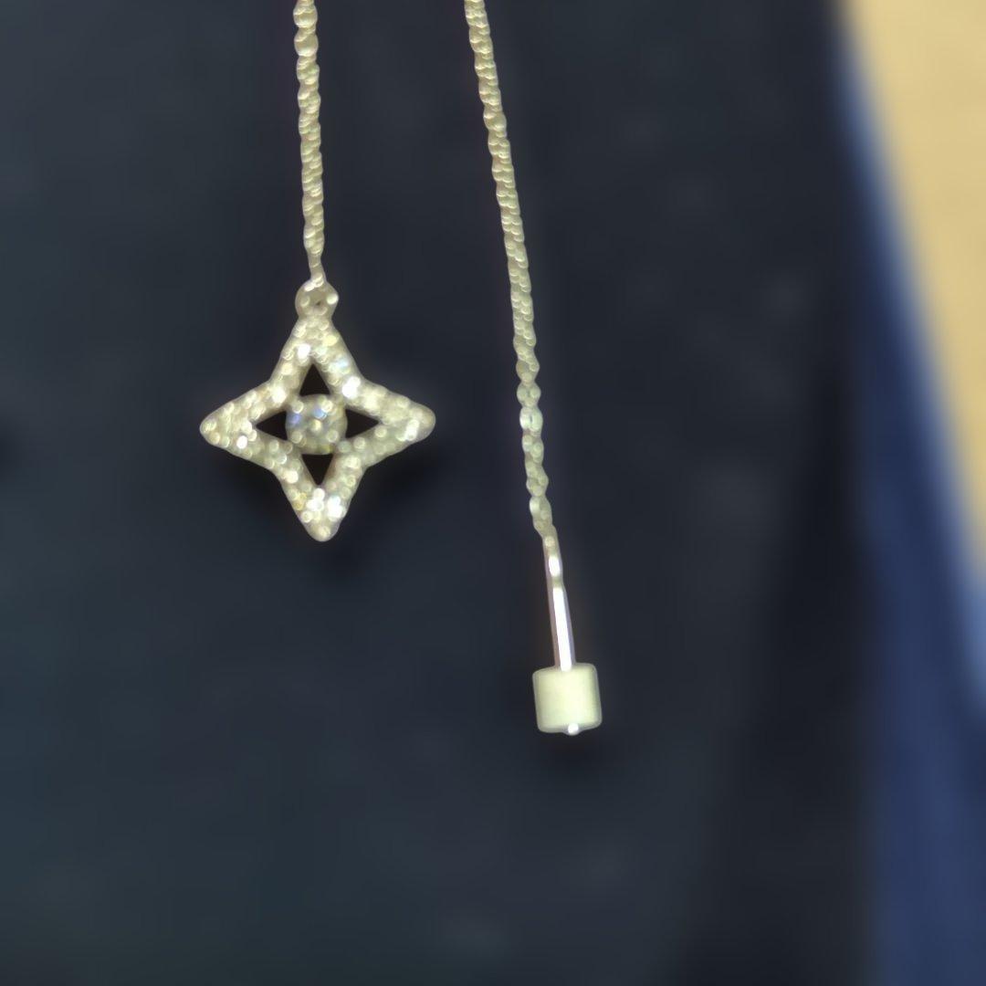 最後の価格！売切限界最終価格！スワロフスキー　ピアス