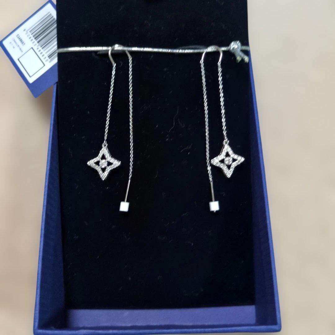 最後の価格！売切限界最終価格！スワロフスキー　ピアス