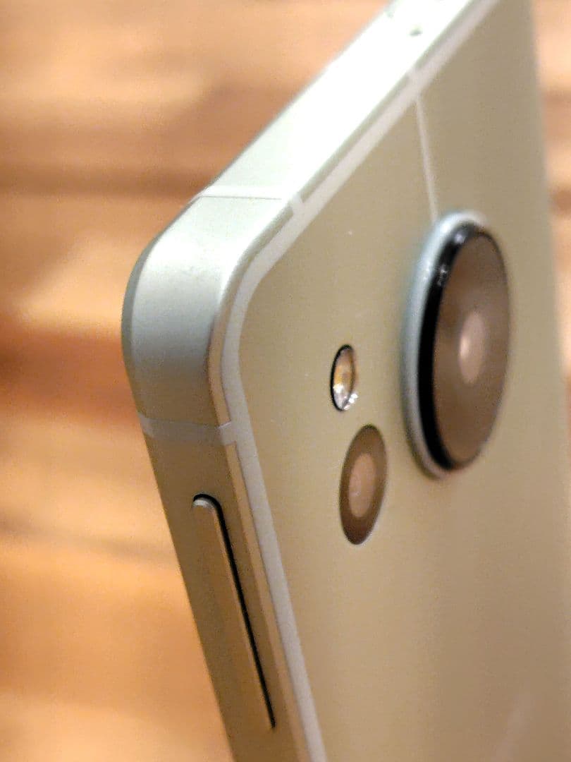 【ジャンク品】AQUOS SENSE8 SH54D ペールグリーン　本体