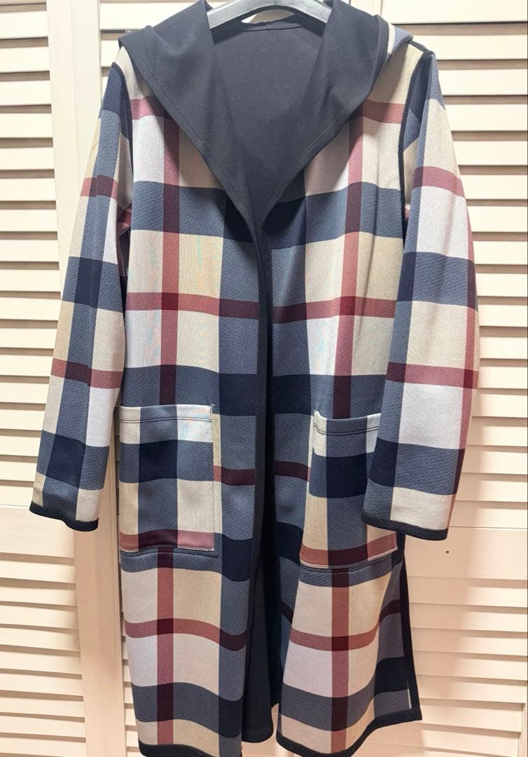 ブルーレーベルクレストブリッジ チェックリバーシブル　コーディガン　コート　新品