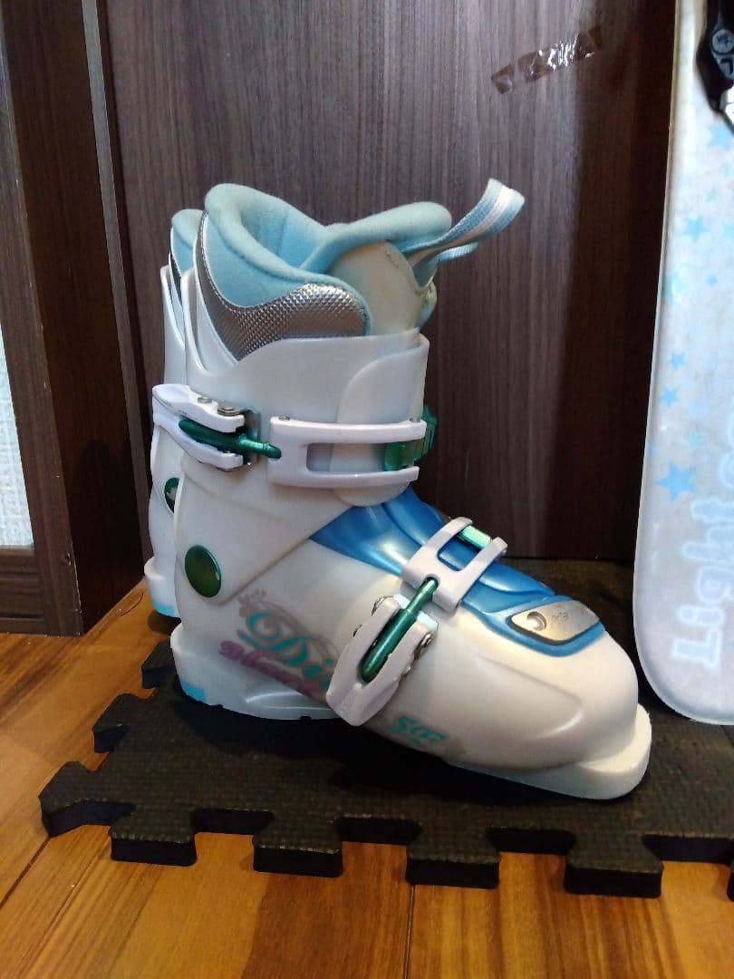 送料無料 PURE CONSCIOUS 子供用 スキーセット メンテ・WAX済✔