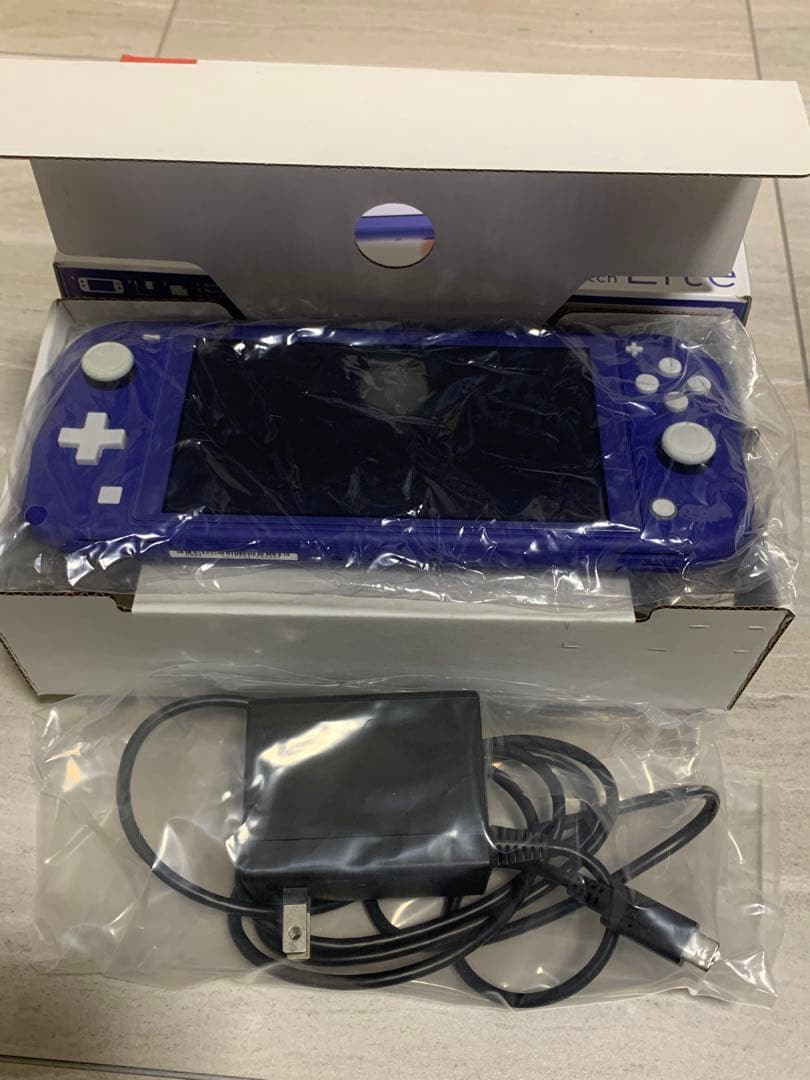 Nintendo Switch Lite パープル 本体 充電器付き