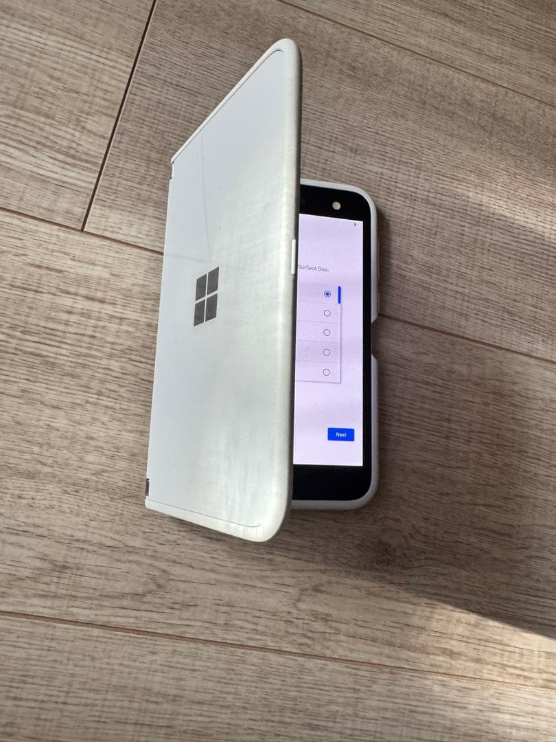 Microsoft Surface Duo 256GB ホワイト