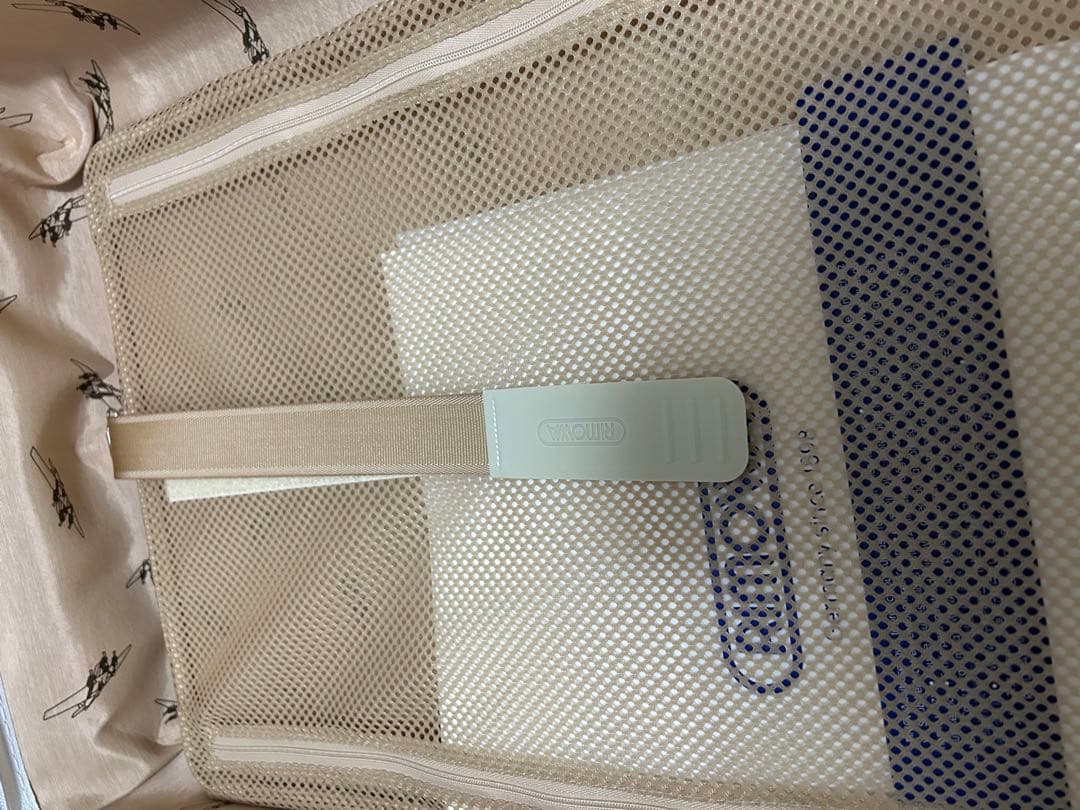 よ*こ様 未使用　リモワ　ユナイテッドアローズ別注　ECRU 58L