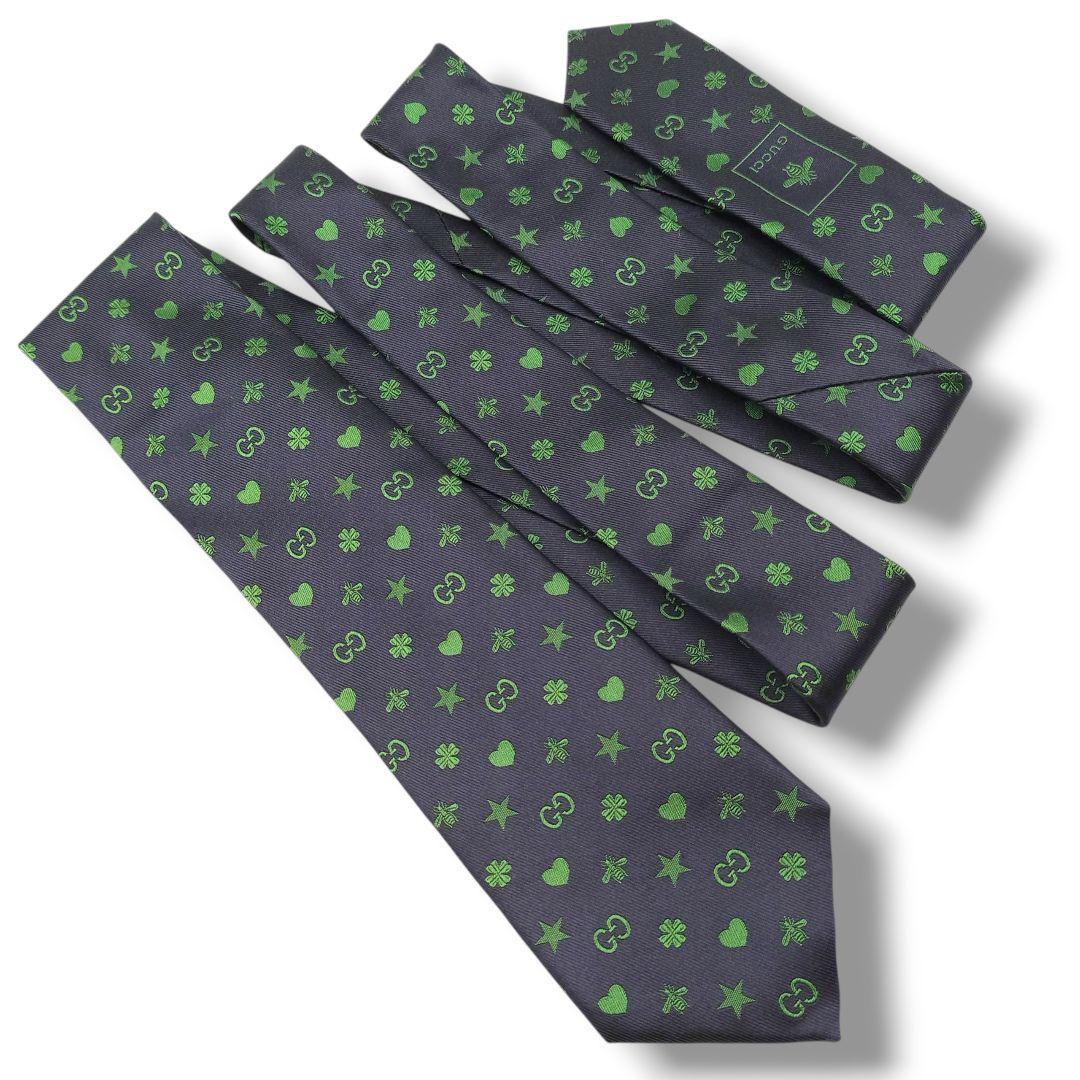 極美品　グッチ　ネクタイ　GG柄　ビー　ハート　クローバー　ジャガード　ネイビー