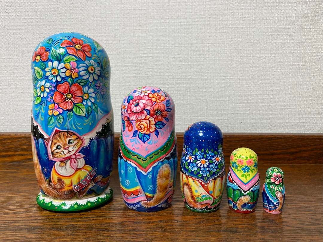 クリスマスセール♪ネコマトリョーシカ『パブロヴォ・ポサドのショールの猫』ミラ最新