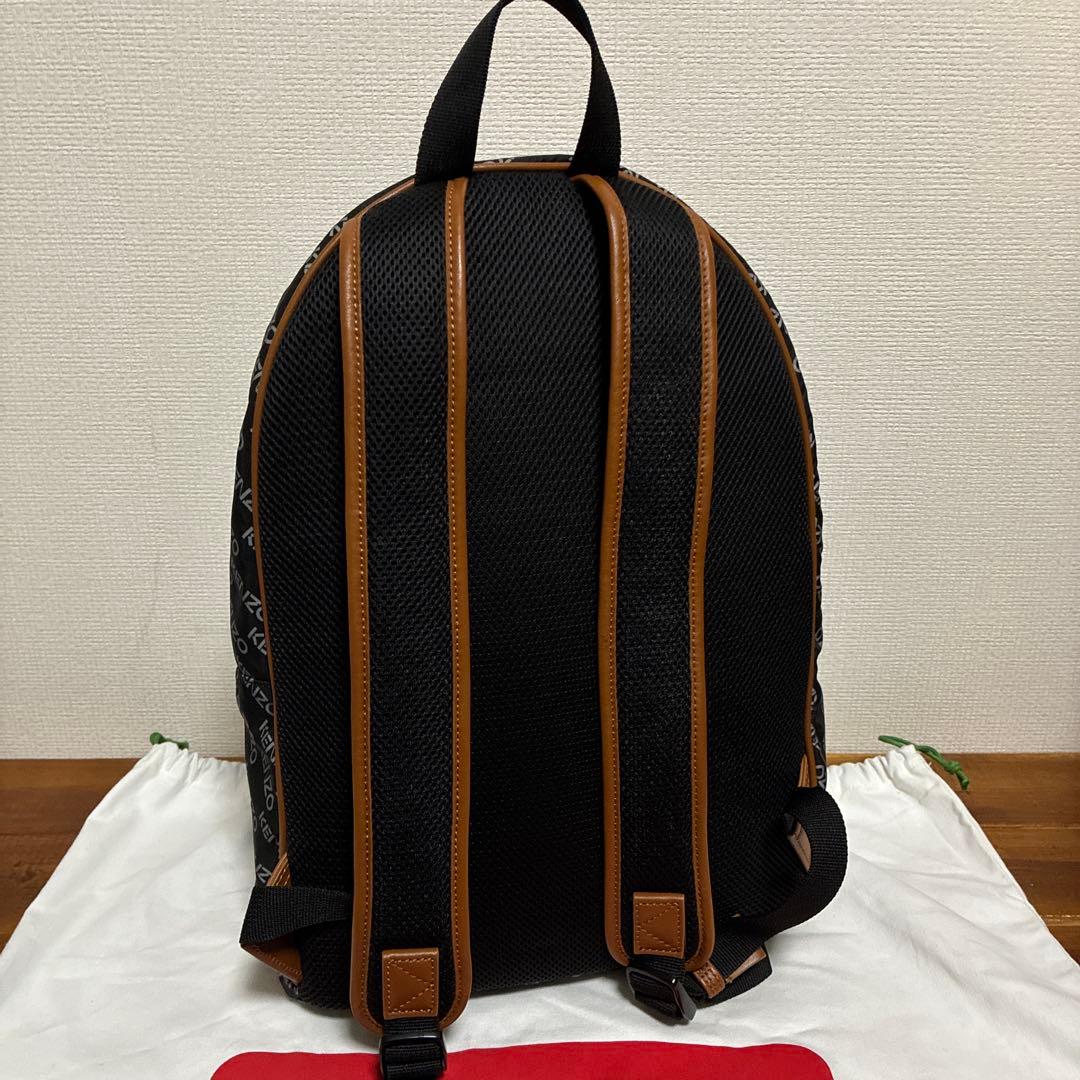 【美品】KENZO　保存袋付き　A4収納 ケンゾー リュック　バックパック