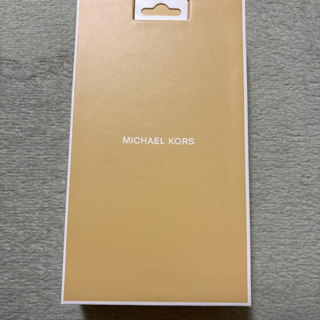 MICHAEL KORS iPhone 15用ケース