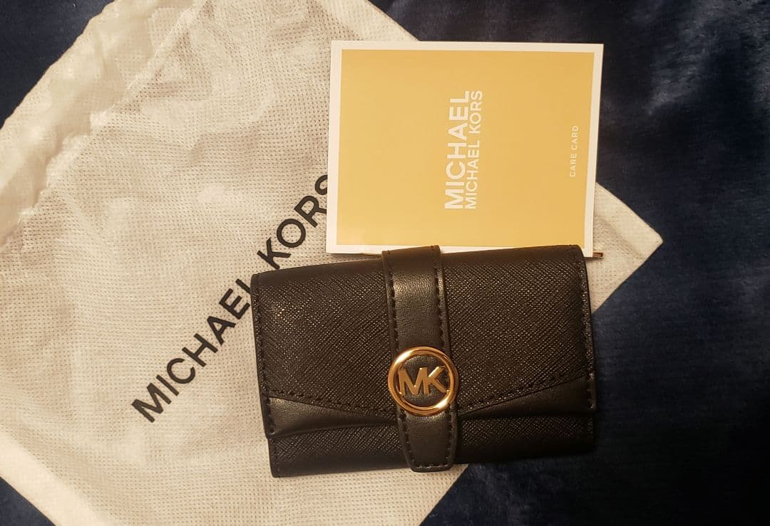 新品未使用 マイケルコース MICHEAL KORS ブラック　キーケース